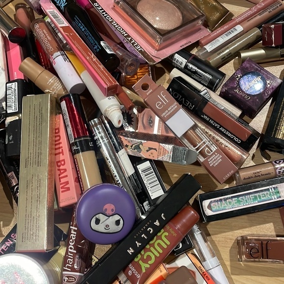 Ulta Beauty Other - mystery makeup + beauty items scoops